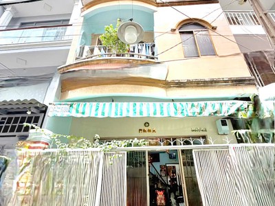 Siêu phẩm 4 tầng vĩnh viễn   trung tâm quận 10   hẻm đẹp thông thoáng   diện tích: 5 x 10m -chỉ 0