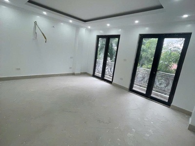 Hạ giá bán nhà mặt phố lò đúc 80m x mt5.5m, xây 7t thang máy, kd đỉnh, giá 65 tỷ. lh: 0366051369 3