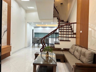 Bán nhà 6 tầng thang máy   ngõ 604 ngọc thụy   long biên 4