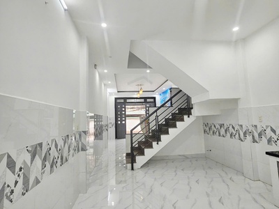 Bán nhà 3 tầng 56m  hương lộ 2, p.bình trị đông a - 4x14m, 3pn, 3wc,5.25 tỷ, 4