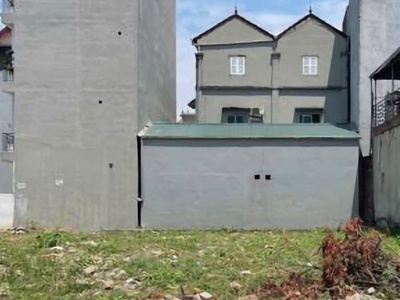 Mảnh đất 53m, ô tô vào, ngõ thông sát ngay bệnh viện nông nghiệp giá 4.4 tỷ 0