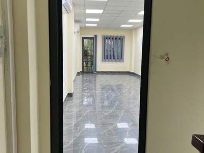 Chính chủ cho thuê văn phòng tại 260/26 nguyễn thái bình, q.tân bình, tòa nhà mới xây, liên hệ 2