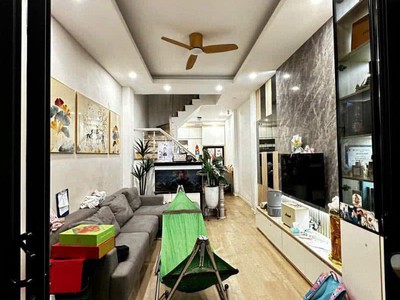 Cơ hội vàng - nhà phố võng thị, chỉ vài bước ra hồ tây - có 1 không 2 0