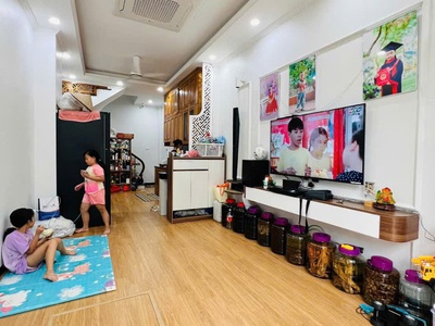 Nhà đẹp phố quan nhân ngõ thoáng, về ở ngay 35m, giá 7.3 tỷ. 0