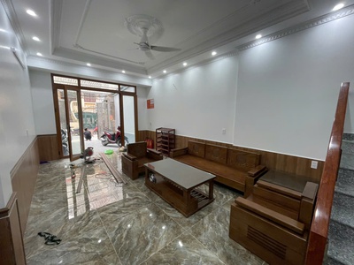Cho thuê nhà Văn Cao xây mới 8 p.ngủ khép kín  90m2 . 2