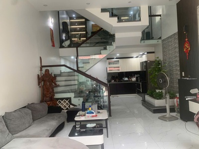 Cực hiếm   trung tâm đường nguyễn trãi, ngô quyền, hải phòng  ô tô vào nhà 0