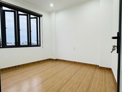 Nhà 3 tầng - Xây độc lập - Đường ô tô - Kinh doanh tốt - TẠI Phương Khê 5
