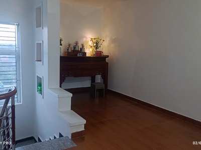 Bán nhà 46mx 5 đường Đà Nẵng. Ôtô đỗ cửa 11