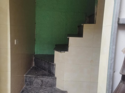 Tôi chính chủ cần bán nhà 62 Đại La 1