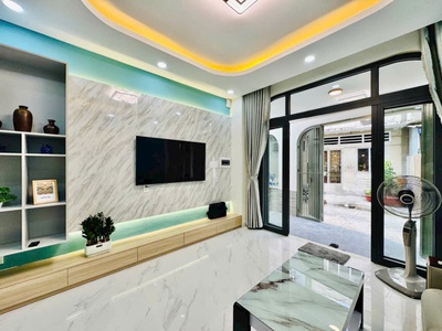 CẦN BÁN NHÀ ĐẸP - VỊ TRÍ ĐẮC ĐỊA - GIÁ TỐT 850 Triệu   Vị trí:   Huyện Bình Chánh 4