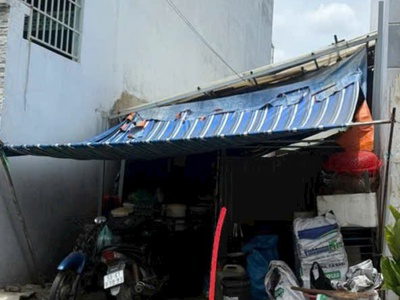 Chính chủ cần bán gấp ĐẤT NỀN Gần Chợ Bình Chánh 950 Triệu. 1