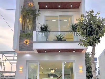 Cần Bán Nhanh Nhà 1 Trệt 2 Lầu Thủ Dầu Một   Gần Trung Tâm, Giá Rẻ 0