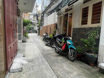 Hơn 7 tỷ- ngang siêu hiếm 5.8m,góc 2 mặt tiền  lê hồng phong cn 53m2 0