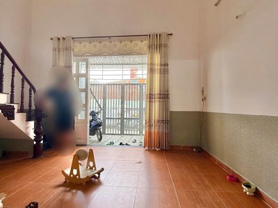 Bán nhà mặt tiền tân phú   đối diện công viên   5x11m   2 tầng kiên cố   giá chỉ 5.x tỷ 1
