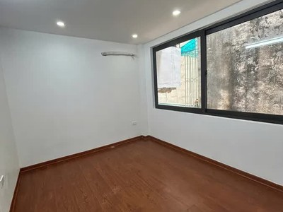 Cần bán 1 căn nhà nhỏ khâm thiên- đống đa. 5t, 4,8 tỷ 0