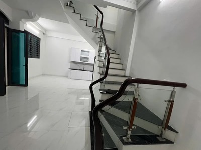 Bán nhà phân lô gần ngã tư sở, thanh xuân, 65m2, ô tô đỗ cửa, gần hồ, 3 mặt thoáng, nơi ở tuyệt vời 1