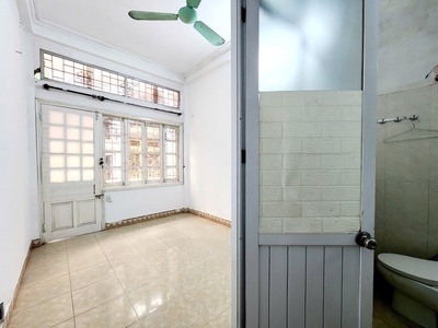Bán nhà lãng yên   ô tô đỗ cửa   ngõ thông    30m  - 3.2m mt   chỉ 10.2 tỷ 3