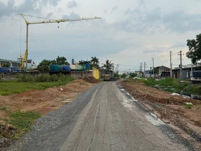 Bán đất mặt tiền 16x63m giá 24 tỷ đường kênh tiêu 2