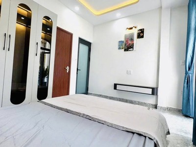 Bán nhà đẹp lung linh ngay đhct - full nt - dts 96m - 2 tầng - 3pn  nhỉnh 5 4