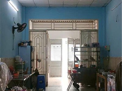 Ngộp bán gấp chỉ  5,140  tỷ tl,   dt  80m2 full thổ cư shr   4m  x20m  , nhà 2 tầng đang cho thuê 8 1
