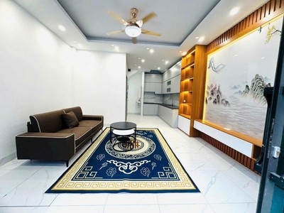 Nhà đẹp mới xây miêu nha- thang máy- sát phố- ngõ ô tô tránh cách nhà 10m- full nội thất- giá 6,x tỷ 1