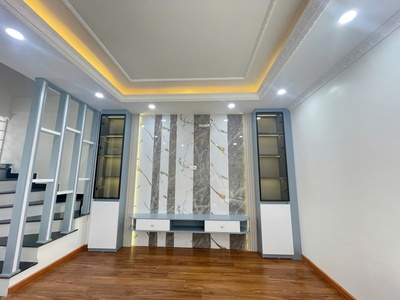 Bán nhà mới xây tại ngọc hồi   5 tầng   ô tô vào tận nhà   giá 7.4 tỷ 2
