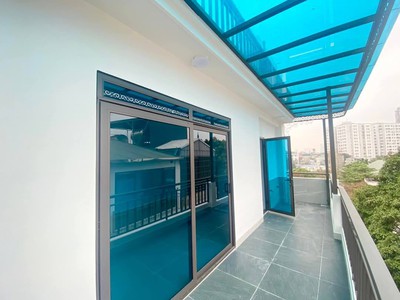 Bán nhà lô góc vũ tông phan, thanh xuân, 60m2, thang máy, ô tô đỗ cửa, ở sướng 4
