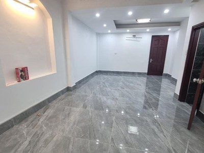 Vương thừa vũ, 45m tọa độ vàng, vij trí đẹp 10m mặt phố 4