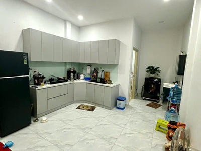 Nhà 4x14m,1L đường Tây Lân giá 10tr/tháng 8