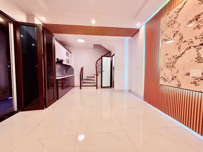 Bán nhà  kim hoa 27m2. 5 tầng. mặt tiền 6.5m. giá  6.9 tỷ đống đa hà nội 0