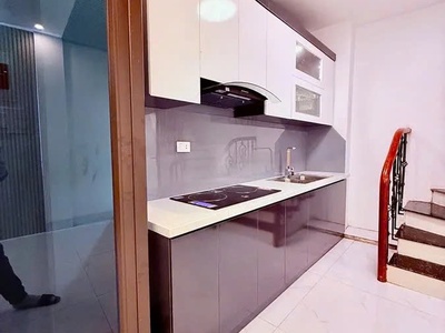 Bán nhà  kim hoa 27m2. 5 tầng. mặt tiền 6.5m. giá  6.9 tỷ đống đa hà nội 1