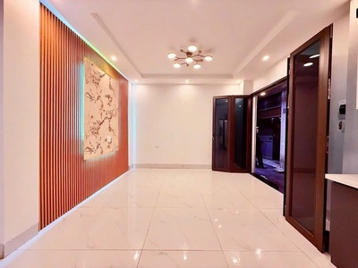 Bán nhà  kim hoa 27m2. 5 tầng. mặt tiền 6.5m. giá  6.9 tỷ đống đa hà nội 2