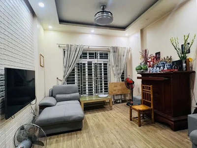 Bán nhà trung liệt 38m2. 5 tầng. mặt tiền 4m giá 8.99 tỷ đống đa hà nội 1