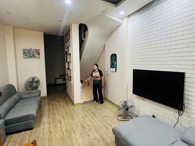 Bán nhà trung liệt 38m2. 5 tầng. mặt tiền 4m giá 8.99 tỷ đống đa hà nội 2