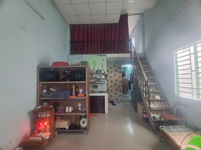 Nhà kiệt 3m sát ô tô đậu huỳnh ngọc huệ, 72m2, gác lửng   2 p trọ riêng, 2.xx tỷ 0
