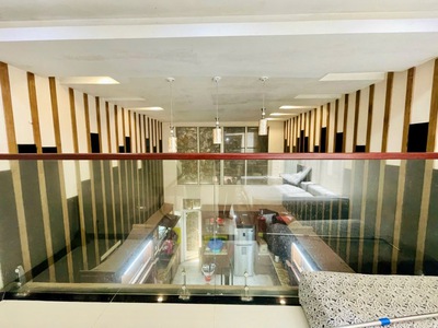 Siêu phẩm hoàng văn thái 100m thang máy, oto tránh, 2 thoáng 4