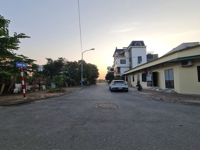 115m2 kim sơn, gia lâm, hà nội. đường rộng, gần ql 17. 2