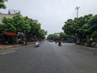 2x tỷ tiểu học nhận nhà ở ngay full nội thất. 203m2 2 tầng, đường 15m tại đa tốn. 0