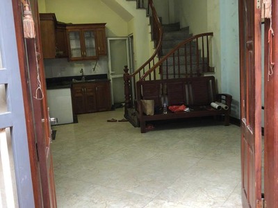 Bán nhà bằng a   hoàng liệt   35m , 6 tầng, 4 ngủ, gần bến xe nước ngầm   chỉ 6 tỷ. 0844444453 2
