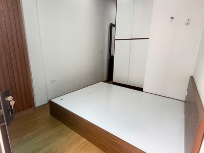 Nhỉnh 2 tỷ có nhà tập thể 2 tầng 70m sổ đỏ cầm tay 4