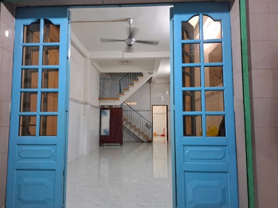 Cho thuê nhà nguyên căn mặt tiền chợ hiệp phú, tp thủ đức  q.9 cũ 1
