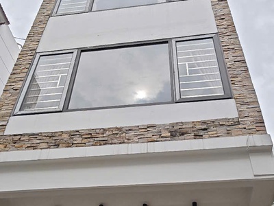 Nhà 5 tầng, ô tô vào tận nhà   ở cực sướng. giá chỉ 7,6 tỷ tại ngọc thụy 0