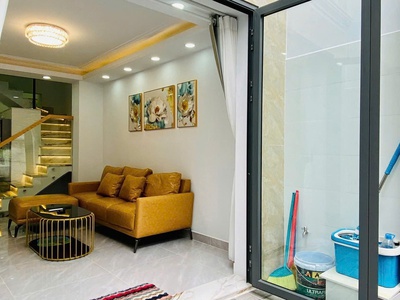 Bán nhà phạm văn chiêu   5 phòng ngủ   4.5 tấm   sử dụng gần 200m    giá chỉ hơn 5 tỷ 4