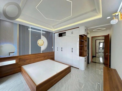 Hxh lt, 5 tầng, ngang 6.8m, nhà đẹp ở ngay, trịnh đình trọng 2