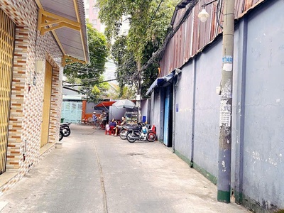 Bán nhà phong thủy hẻm 26 phú thọ hòa, 35m2x2 lâu, tặng full nội thất, 2pn, nhỉnh 3 tỷ 4