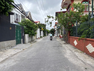 Bán đất lô góc ngõ 210 Cát Linh   Tràng Cát ngõ rộng 3,5m oto vào tận nơi. 1