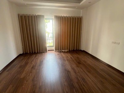 Tư đình long biên - ô tô - ngõ thông - view biệt thự- 7.4 tỷ 1