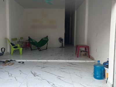Cho thuê nhà mặt đường gần chợ Minh Kha , An Dương . Kinh doanh sạch sẽ , mi , móng ...kết hợp ở ok 0
