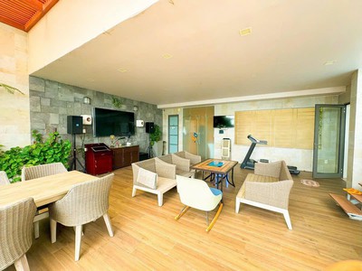 Dòng tiền năm hơn 1 tỷ, 5 tầng x 250 m2 , mt nguyễn quang bích, chủ bán gấp định cư 2