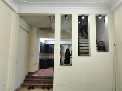 Nhà mặt hồ KD ô tô tránh 50m2 MT4m 5T Bùi Xương Trạch 15 tỷ 950 triệu. LH Khánh 0